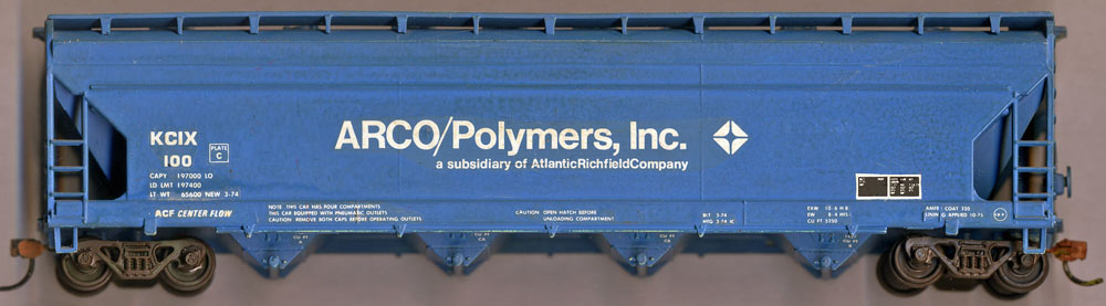 [Arco Polymers ACF Centerflow 4-Bay Covered HopperArco]