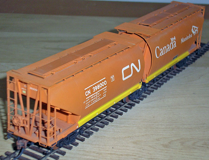 [Canadian National Articulated Covered Hopper]