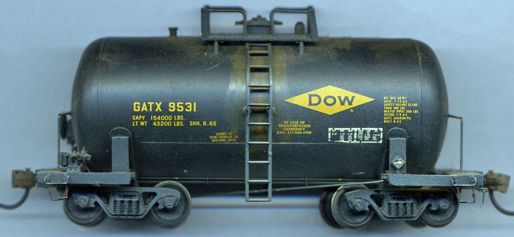 [Dow Chemical 28' Tank Car]