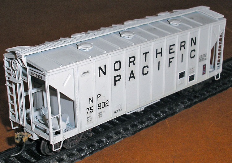 [Northern Pacific 40' Airslide 1-bay Covered Hopper]