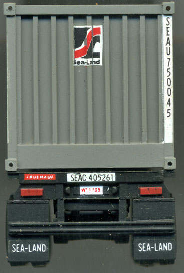 [Sea-Land 20' Flat-Rack Container &   Trailer]