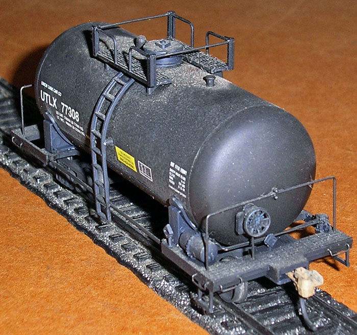 [Union Tank Car 28' Tank Car #77308]